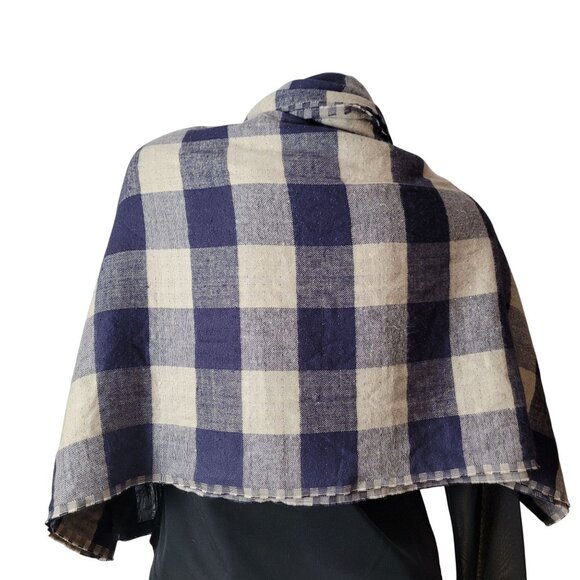 Ann Taylor Loft Blue & Beige Plaid Infinity Scarf Soft straddles comfort and chi - Picture 9 of 12